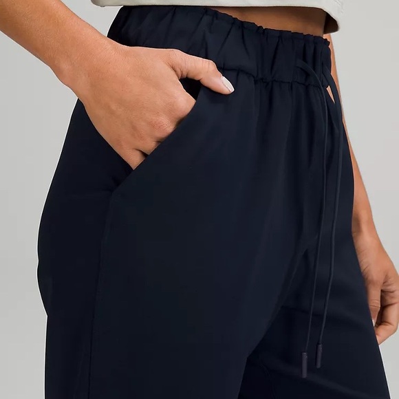 NWT Lululemon Stretch High-Rise Jogger 
Full Length True Blue - Picture 3 of 6